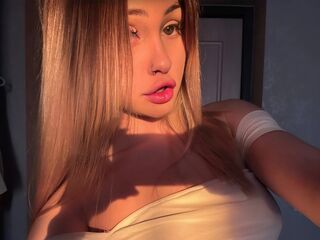LittleKristy's Teen live cam shows Profile Image